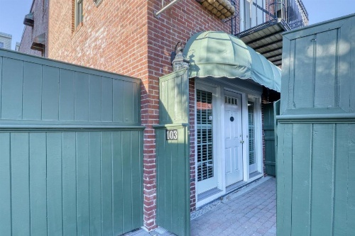 Suites at Belfast Bay image 10